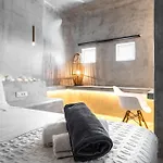 Votsalaki Mykonos Boutique アパートホテル 4*
